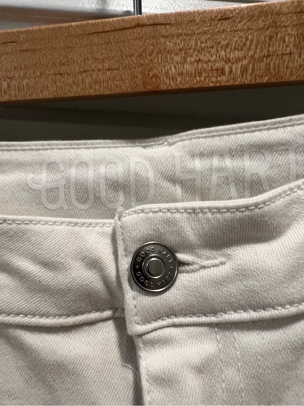 Good Hart Women's Size 8 Off-White High-Rise Flare Jeans